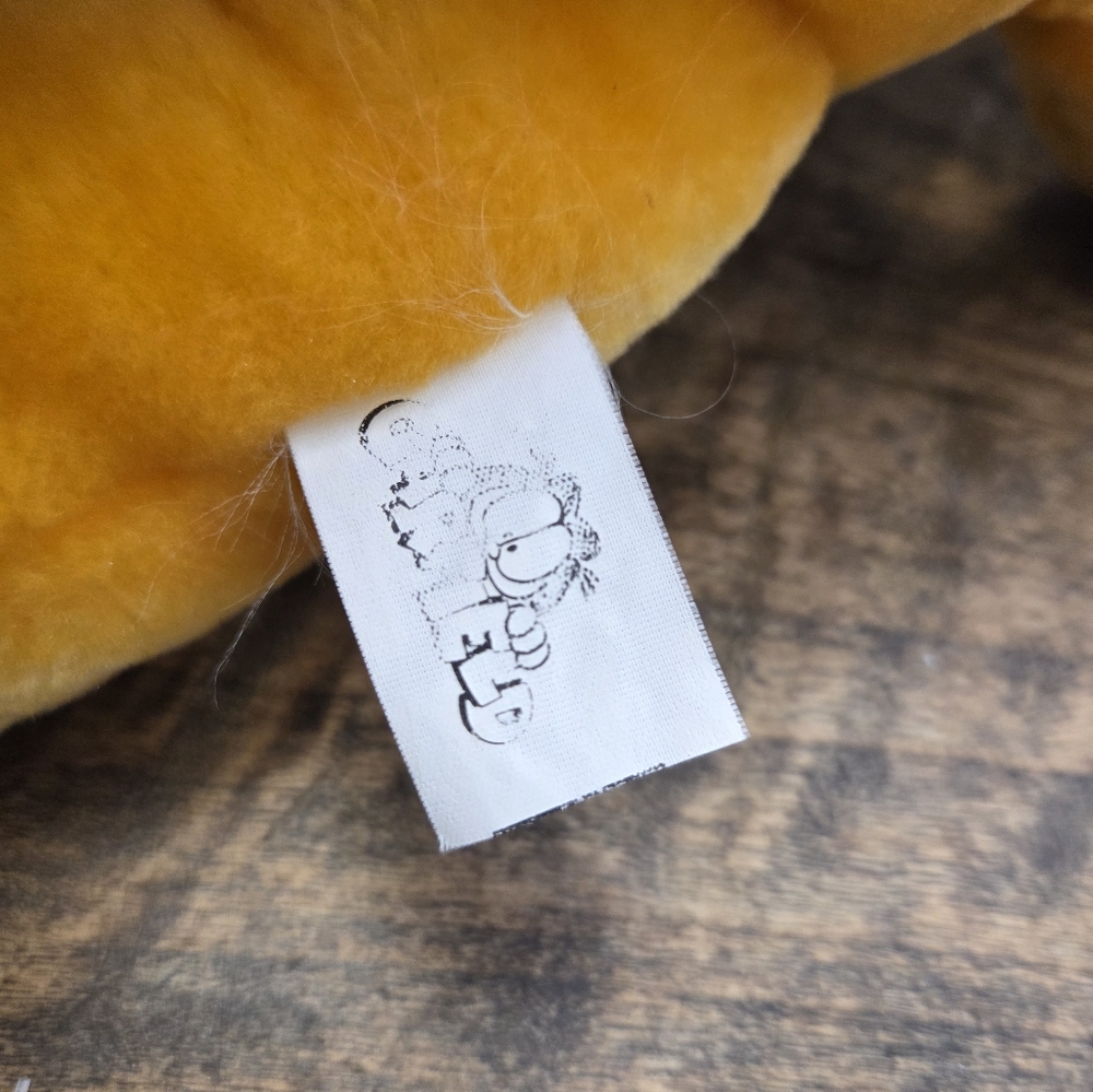 Vintage Garfield Plush Toy - Yellow, By Play By Play - Picture 4 of 7